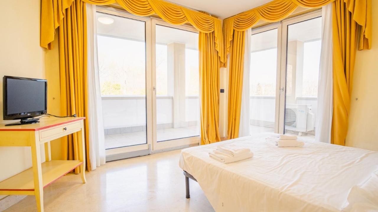 Relais Du Lac Village - Italian Homing Desenzano del Garda Kültér fotó