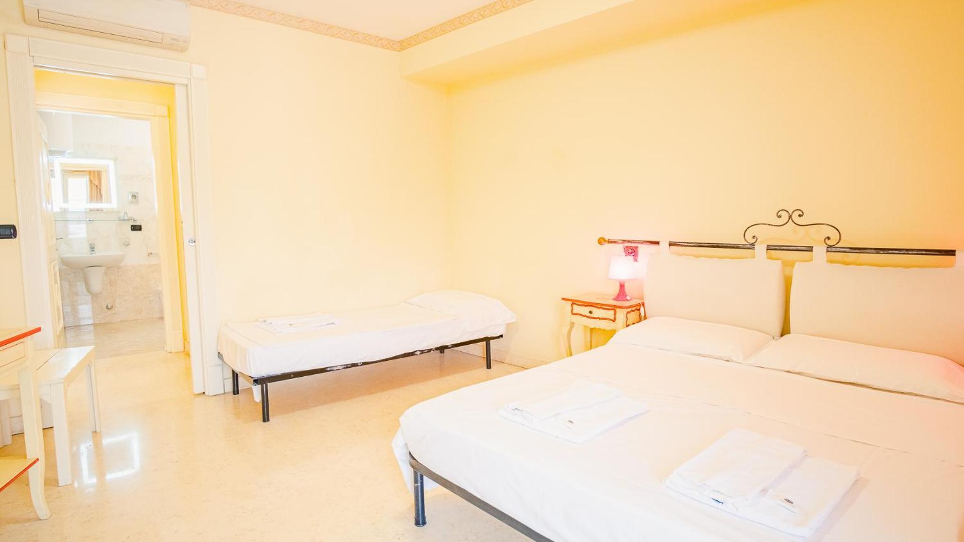 Relais Du Lac Village - Italian Homing Desenzano del Garda Kültér fotó