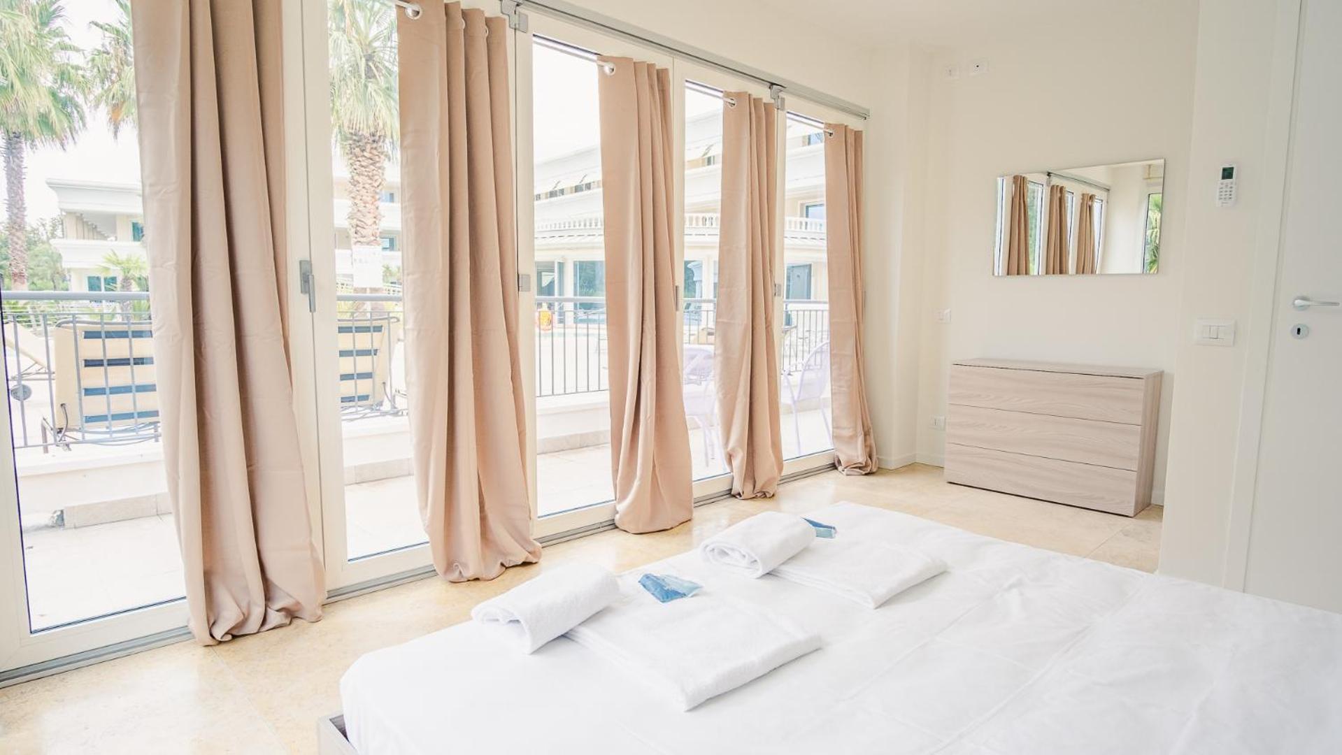 Relais Du Lac Village - Italian Homing Desenzano del Garda Kültér fotó