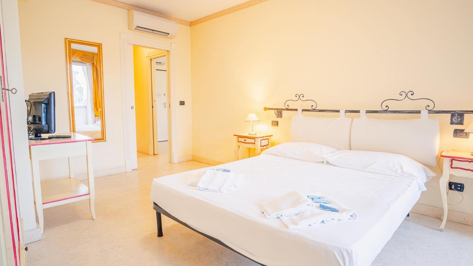 Relais Du Lac Village - Italian Homing Desenzano del Garda Kültér fotó